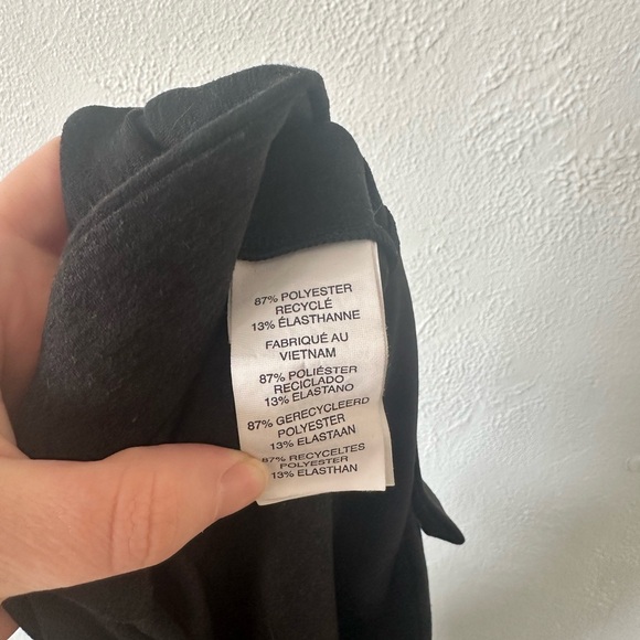 Vuori Wide Leg Elevation Trouser Pants size medium - Picture 9 of 9